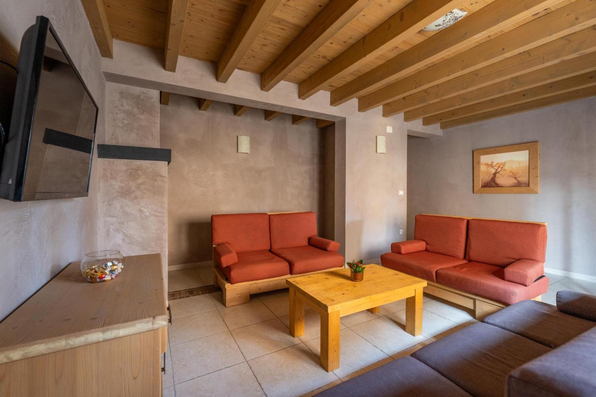 6-Bedroom Villa Chiara With Sea View Premantura Bagian luar foto