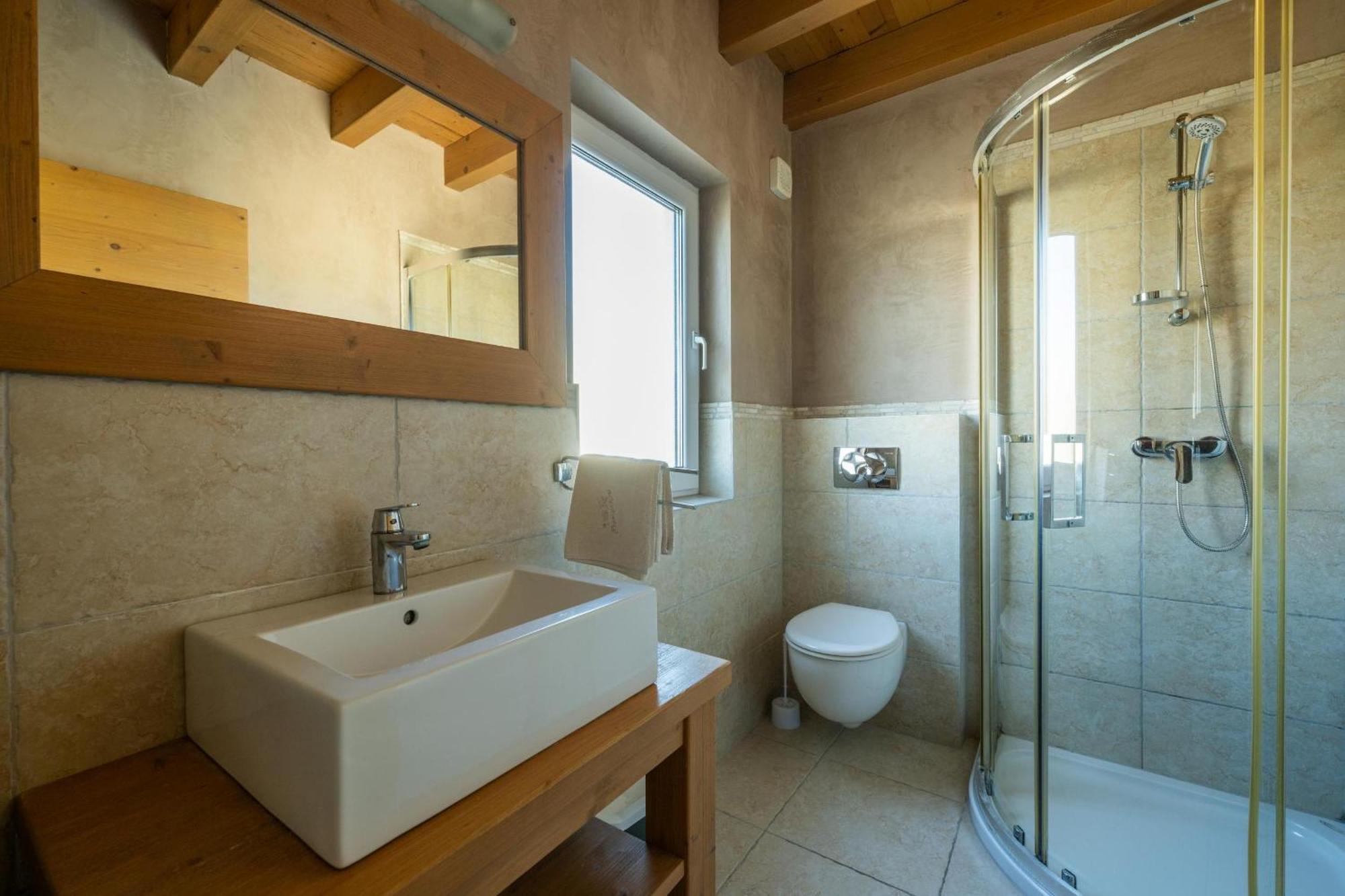6-Bedroom Villa Chiara With Sea View Premantura Bagian luar foto